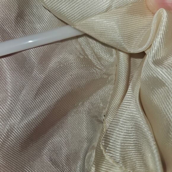 Zara Open Front Red Blazer with Rolled up Sleeves. Size Small. - Picture 6 of 6